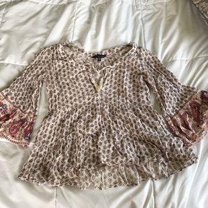 American eagle floral top